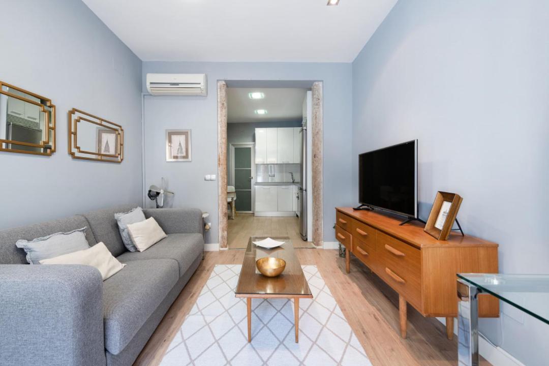 1 Bedroom 1 Bathroom Furnished - Sol - Downtown - Minty Stay 马德里 外观 照片
