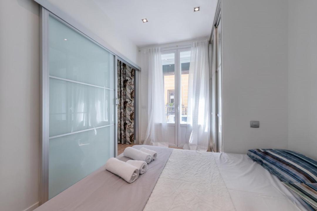 1 Bedroom 1 Bathroom Furnished - Sol - Downtown - Minty Stay 马德里 外观 照片